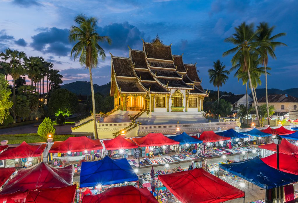 Temple,In,Luang,Prabang,Royal,Palace,Museum,And,Famous,Night